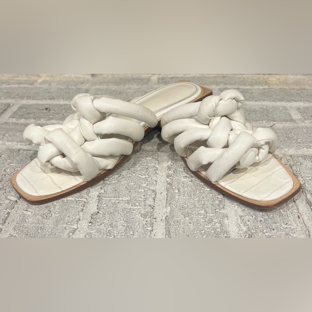 Circus by Sam Edelman white knotted sandals